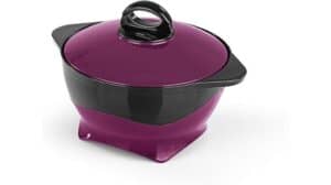 Lila-schwarze GOURMETmaxx Thermo-Auflaufform mit passendem Deckel und schwarzen Griffen, perfekt zum Frischhalten von Essen, dargestellt auf weißem Hintergrund.